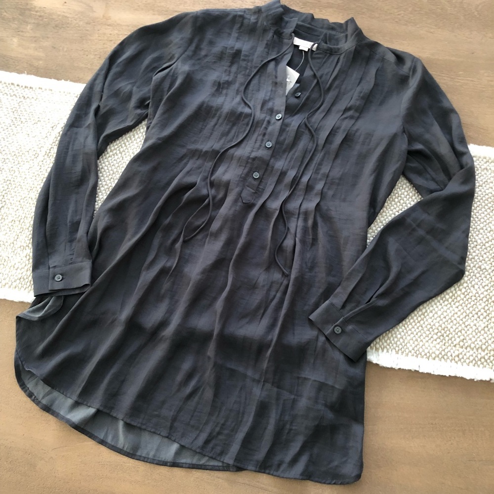 Ann Taylor Loft Ruffle Flowy Tunic Blouse Gray XS